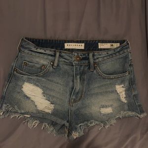 Bullhead shorts size 3